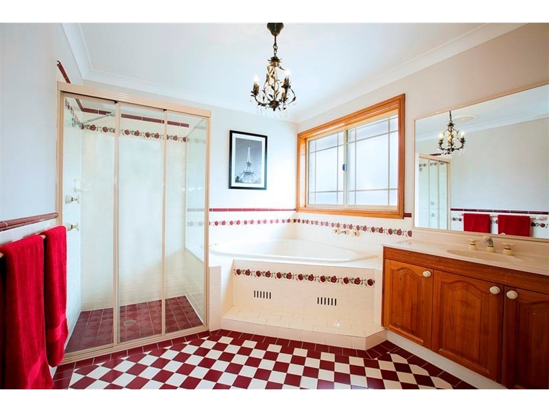 17 Bursaria Crescent, Glenmore Park NSW 2745