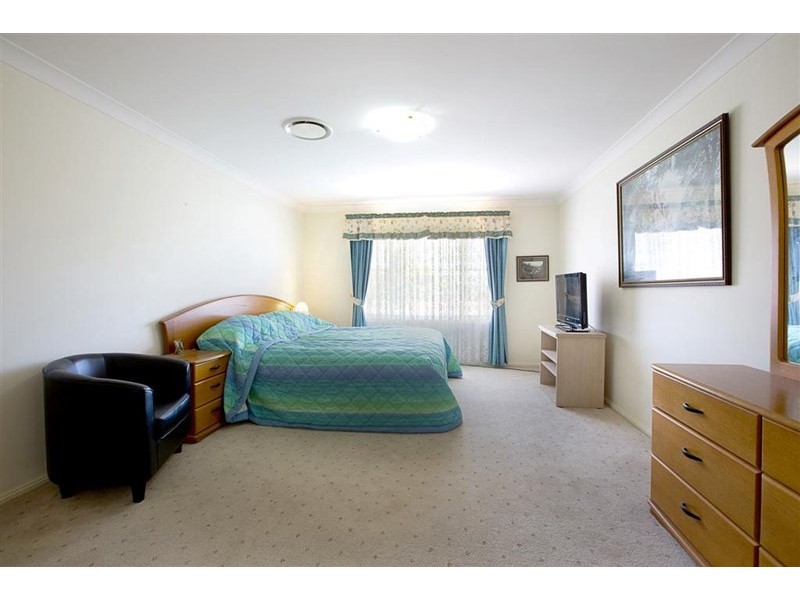40 Kenneth Slessor Drive, Glenmore Park NSW 2745