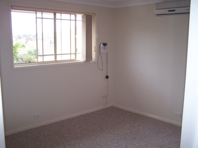 Glenmore Park NSW 2745