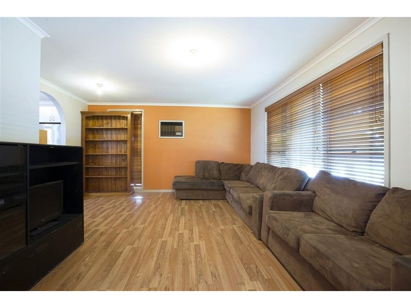 2 Mahogany Close, Cranebrook NSW 2749