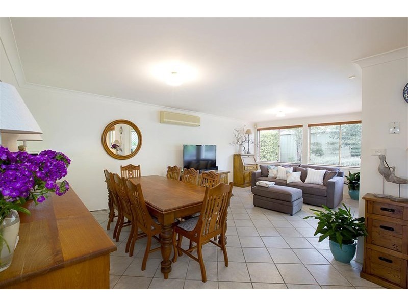 17 Coolabah Crescent, Glenmore Park NSW 2745