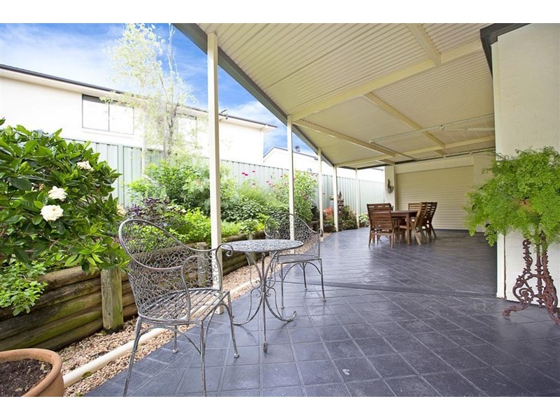 17 Coolabah Crescent, Glenmore Park NSW 2745