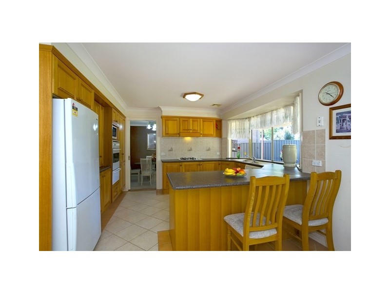 40 Kenneth Slessor Drive, Glenmore Park NSW 2745