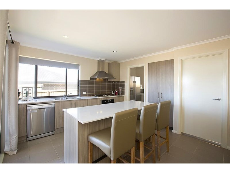 12 Yerrang Avenue, Glenmore Park NSW 2745