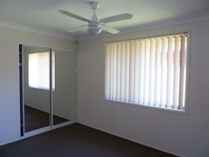 25 Pardalote Place, Glenmore Park NSW 2745