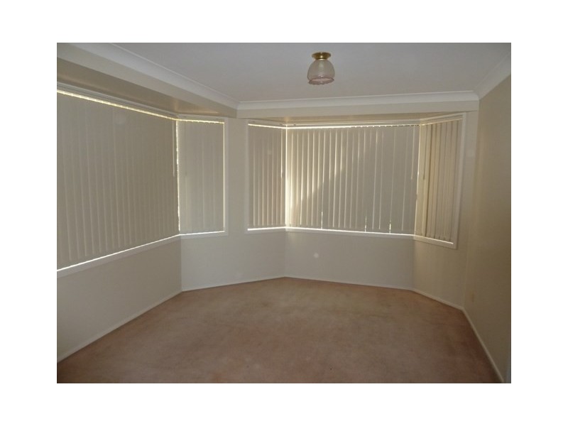 21 The Lakes Drive, Glenmore Park NSW 2745