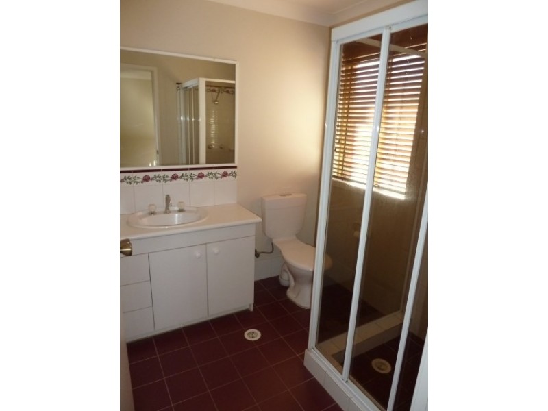 21 The Lakes Drive, Glenmore Park NSW 2745