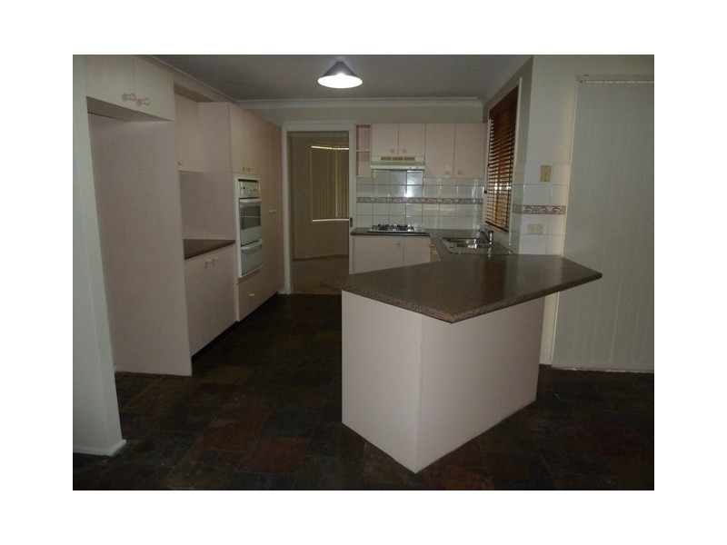 21 The Lakes Drive, Glenmore Park NSW 2745