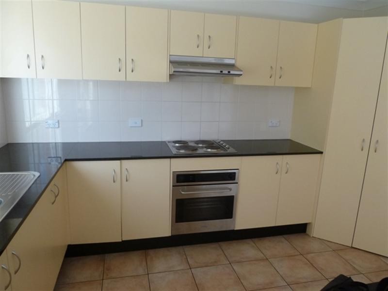 65 The Lakes Drive, Glenmore Park NSW 2745