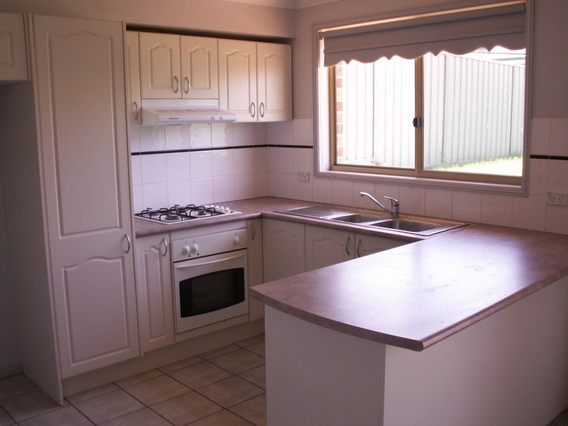 12 Gili Place, Glenmore Park NSW 2745