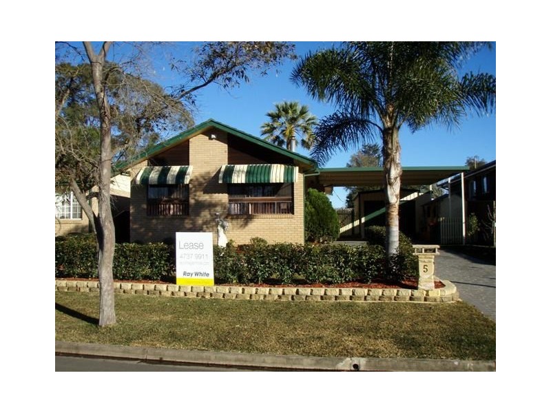 5 Burke Avenue, Werrington County NSW 2747