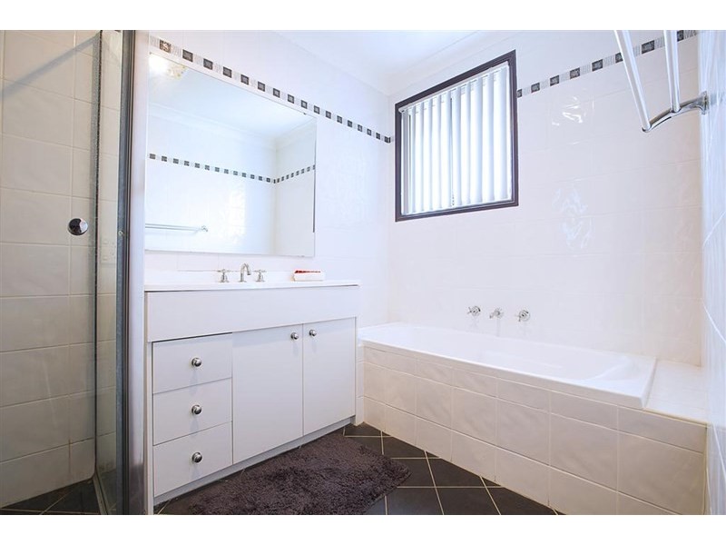 26 Lakewood Terrace, Glenmore Park NSW 2745