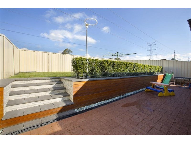 15 Ferntree Close, Glenmore Park NSW 2745