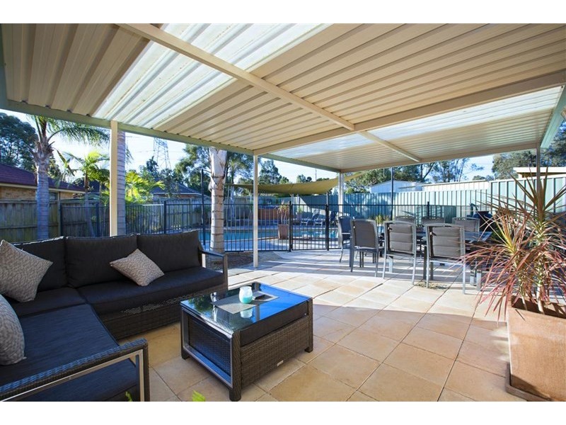 4 Butcherbird Place, Glenmore Park NSW 2745