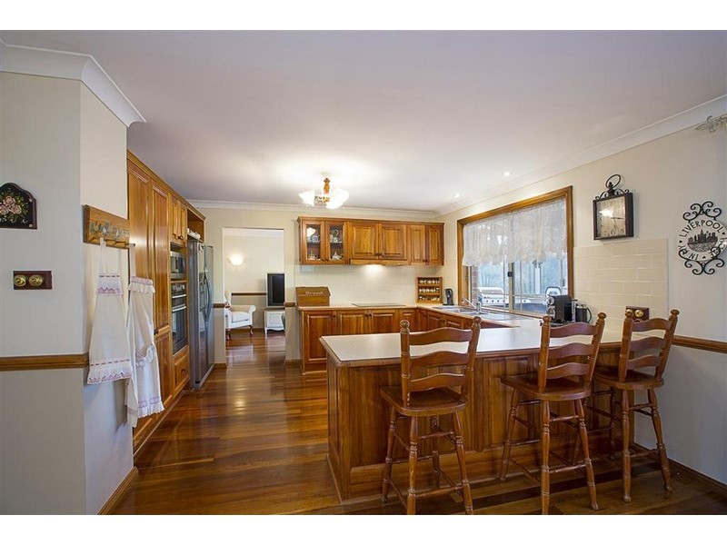 9 Duncan Close, Glenmore Park NSW 2745