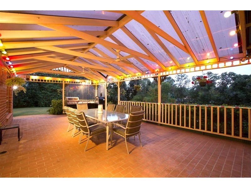 9 Duncan Close, Glenmore Park NSW 2745