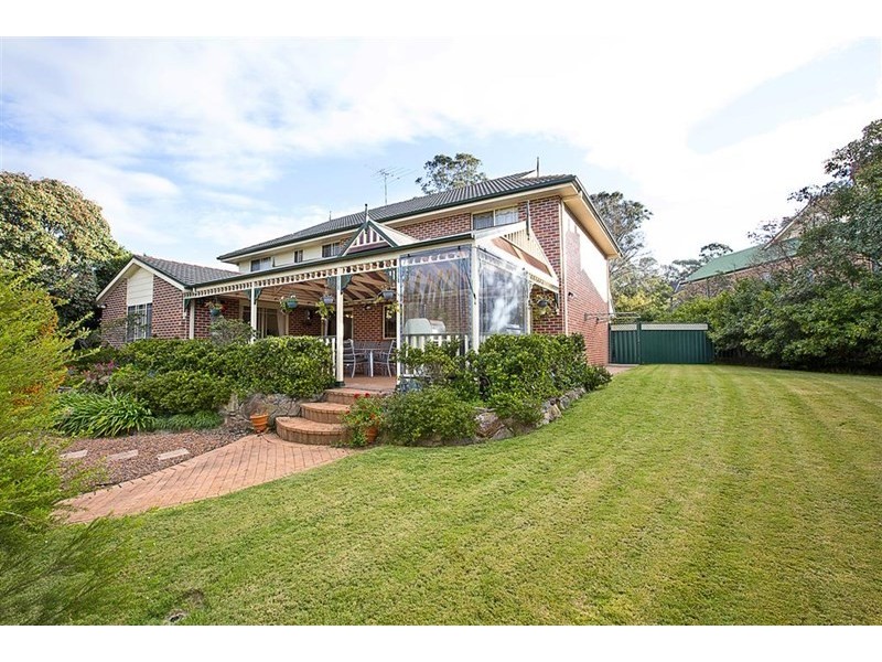 9 Duncan Close, Glenmore Park NSW 2745