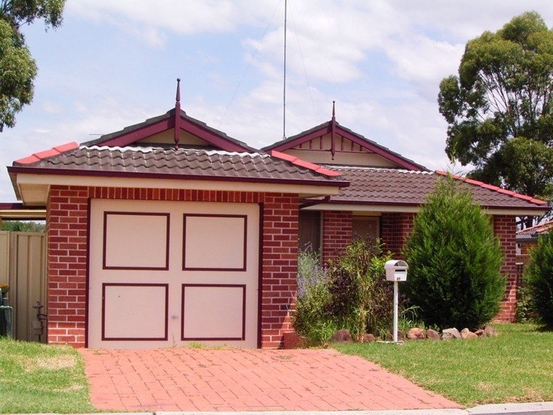 41 Woodi Close, Glenmore Park NSW 2745