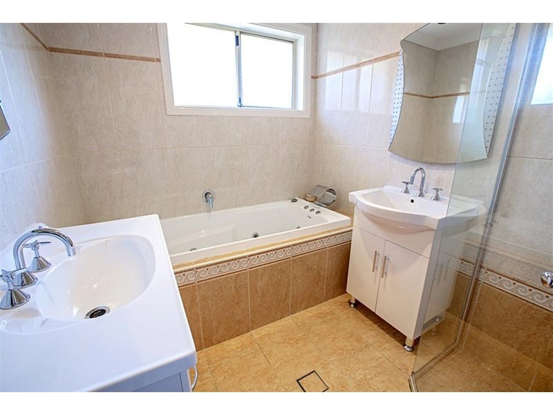 7 Berry Place, Werrington County NSW 2747