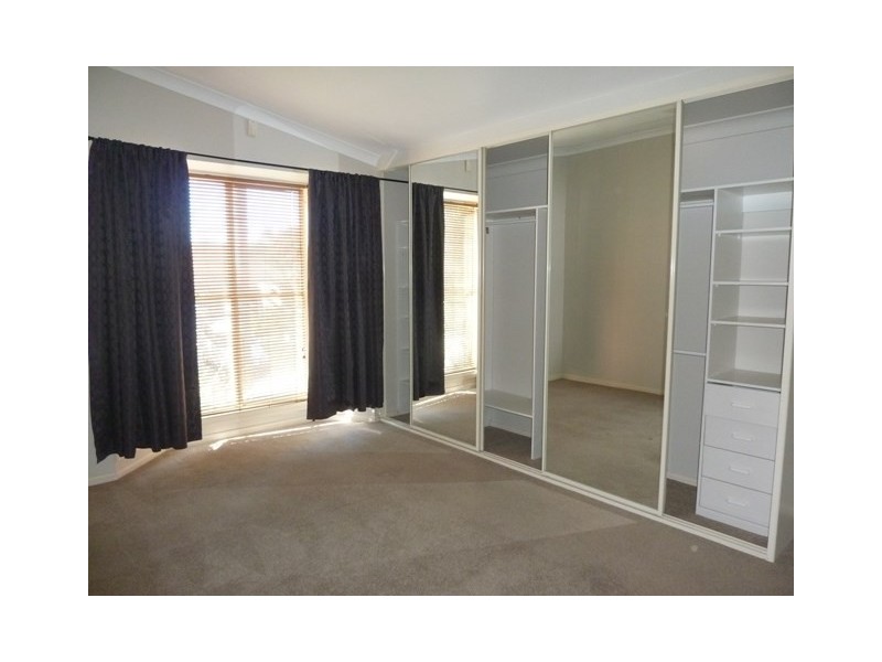 35 Geranium Close, Glenmore Park NSW 2745