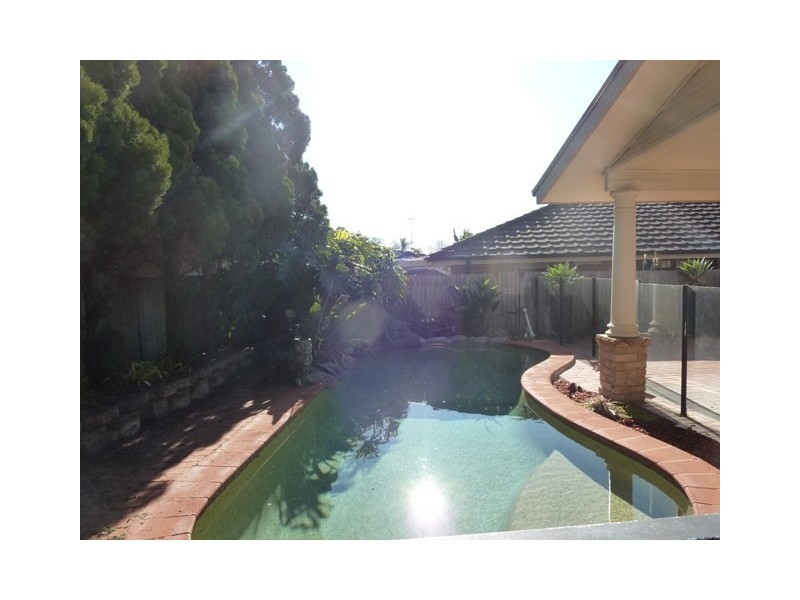 35 Geranium Close, Glenmore Park NSW 2745