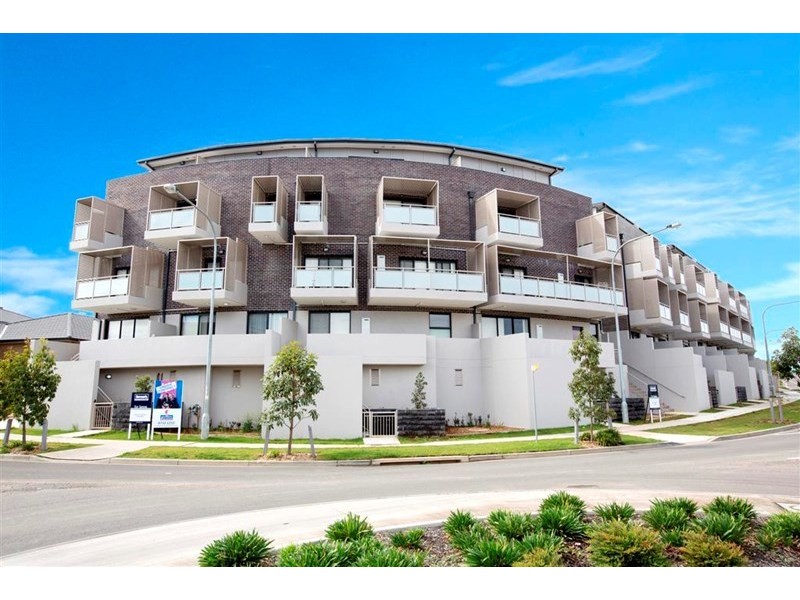 9/1 Glenmore Ridge Drive, Glenmore Park NSW 2745