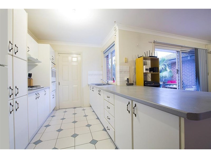 22 The Lakes Drive, Glenmore Park NSW 2745