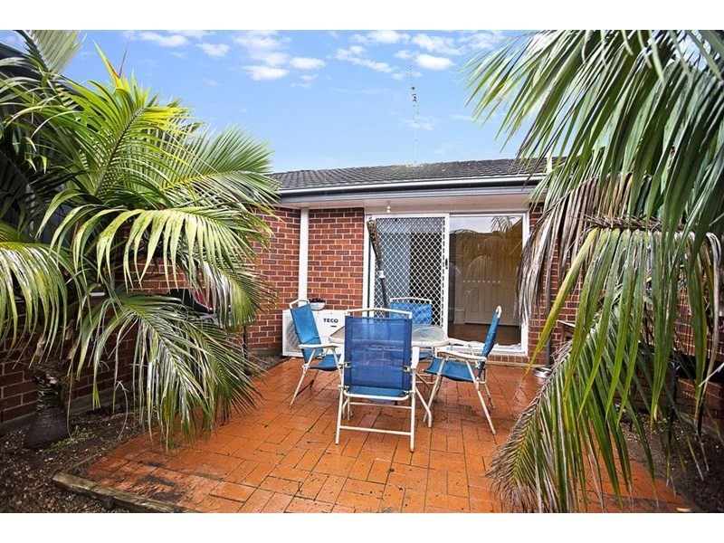 22 The Lakes Drive, Glenmore Park NSW 2745
