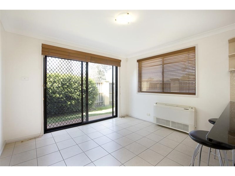 8/1-11 Candlebark Circuit, Glenmore Park NSW 2745