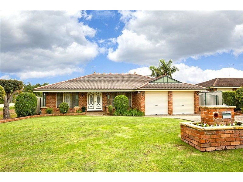 3 Camellia Avenue, Glenmore Park NSW 2745
