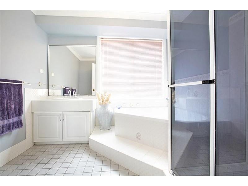 3 Camellia Avenue, Glenmore Park NSW 2745