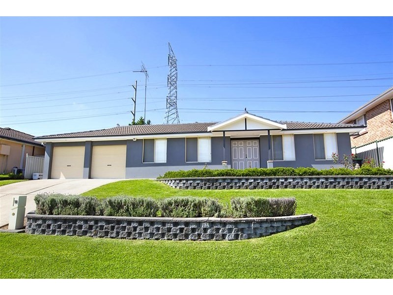 18 Yellowgum Close, Glenmore Park NSW 2745
