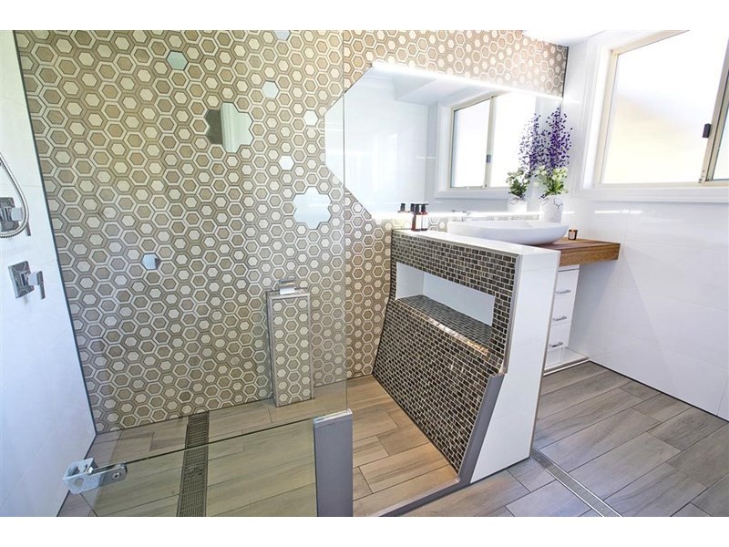 18 Yellowgum Close, Glenmore Park NSW 2745