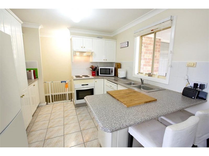 12 Magpie Place, Glenmore Park NSW 2745