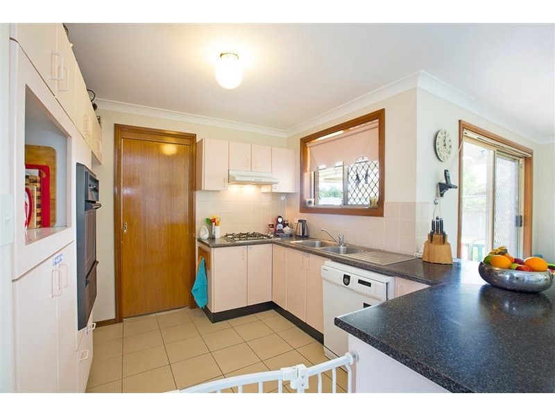 3 Yellowgum Close, Glenmore Park NSW 2745