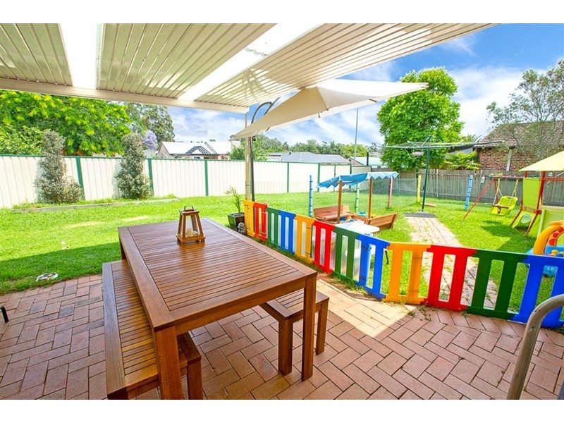 3 Yellowgum Close, Glenmore Park NSW 2745