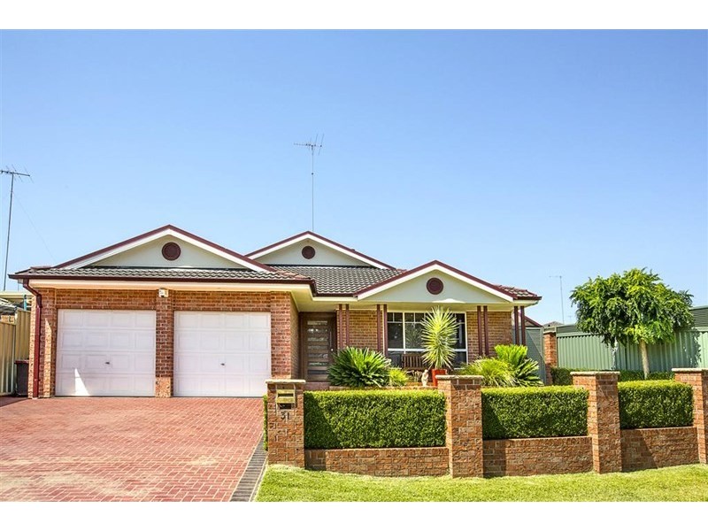 31 Butcherbird Place, Glenmore Park NSW 2745