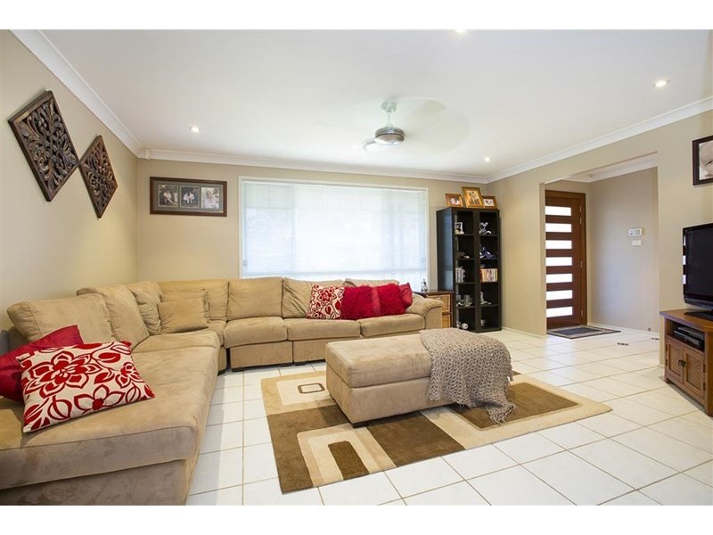 31 Butcherbird Place, Glenmore Park NSW 2745