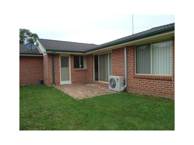 5 Kukundi Drive, Glenmore Park NSW 2745