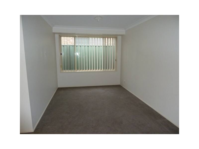 5 Kukundi Drive, Glenmore Park NSW 2745