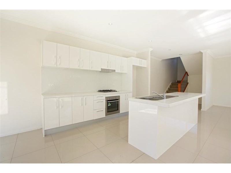 24 Foothills Terrace, Glenmore Park NSW 2745