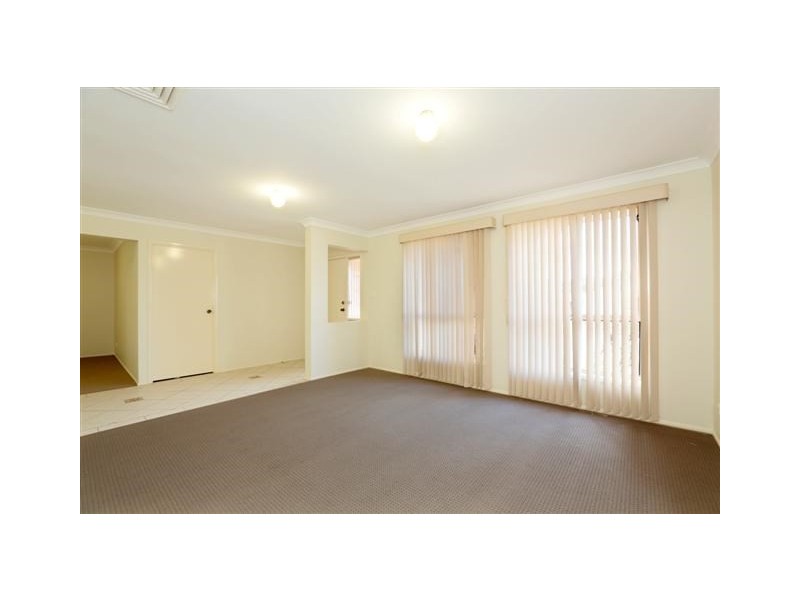 38 Kukundi Drive, Glenmore Park NSW 2745