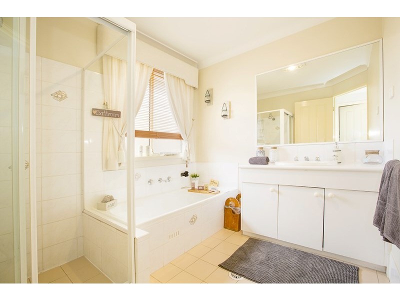 40 Bujan Street, Glenmore Park NSW 2745