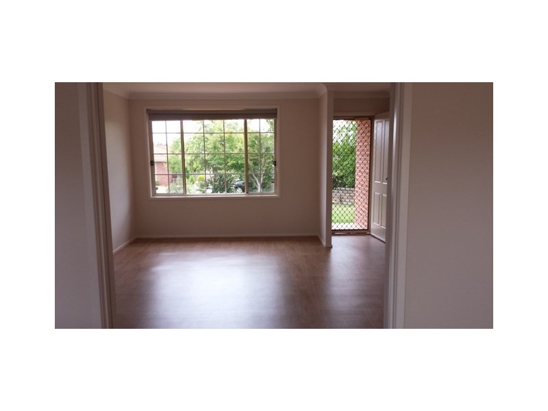 8 Punka Place, Glenmore Park NSW 2745