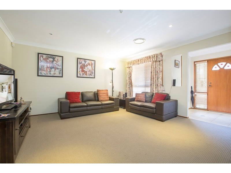 25 Butcherbird Place, Glenmore Park NSW 2745