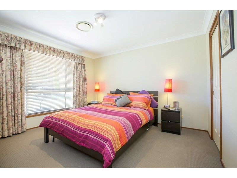 25 Butcherbird Place, Glenmore Park NSW 2745