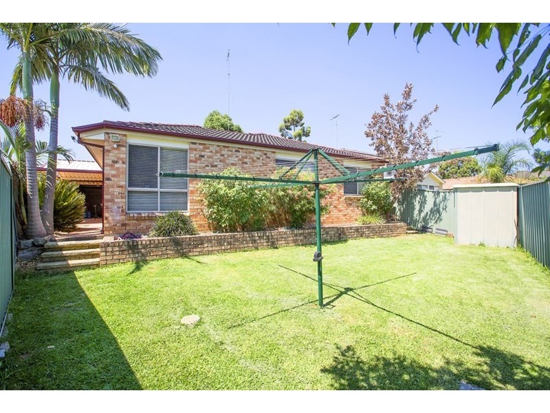 25 Butcherbird Place, Glenmore Park NSW 2745