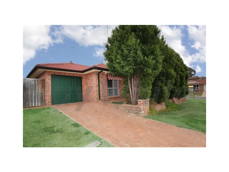 11 Bluewren Close, Glenmore Park NSW 2745