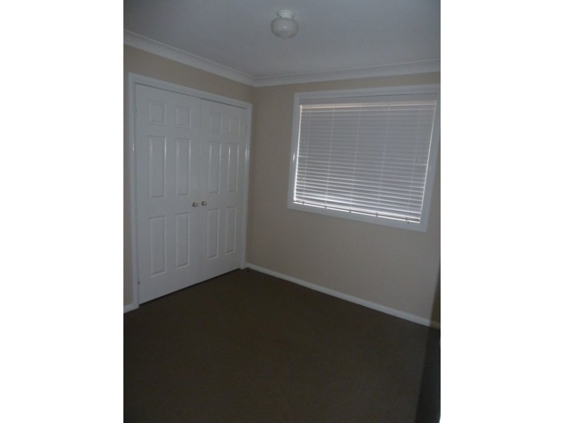 22 Wari Avenue, Glenmore Park NSW 2745