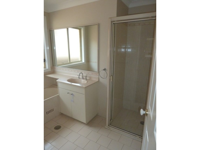 22 Wari Avenue, Glenmore Park NSW 2745